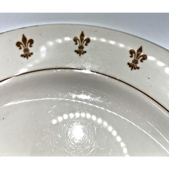 vtg Dinner plate Homer Laughlin Restaurant Ware USAwhite w brown Fleur de lis 6 - Picture 1 of 9